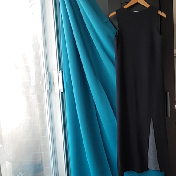 Max Studio Merino Wool Blend Dress - Picture 2 of 4